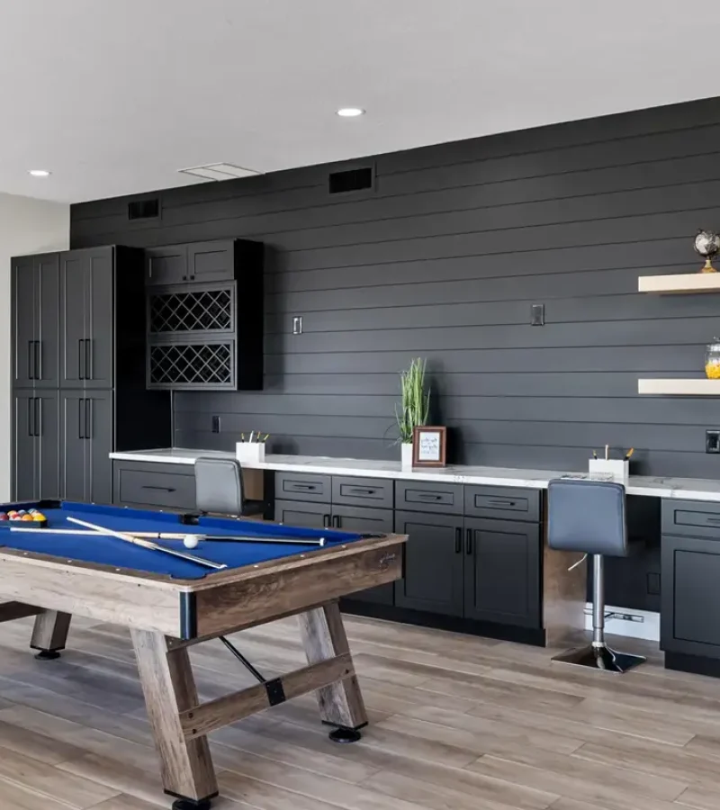 Utah Basement Finishing- game room and wet bar